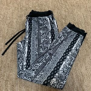 Black & white boho joggers
